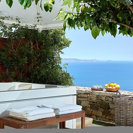 Villa Vollard With Amazing View Pool Iráklio Kültér fotó